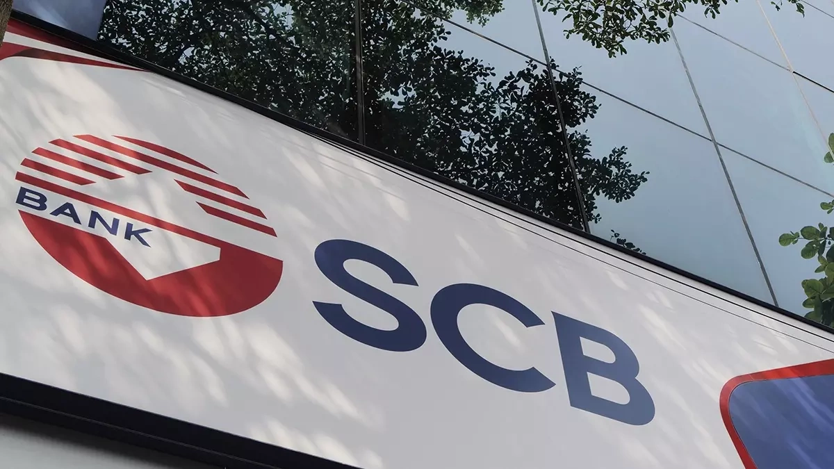 SCB Slashes Savings Interest Rates to Near Zero, Widening Market Gap