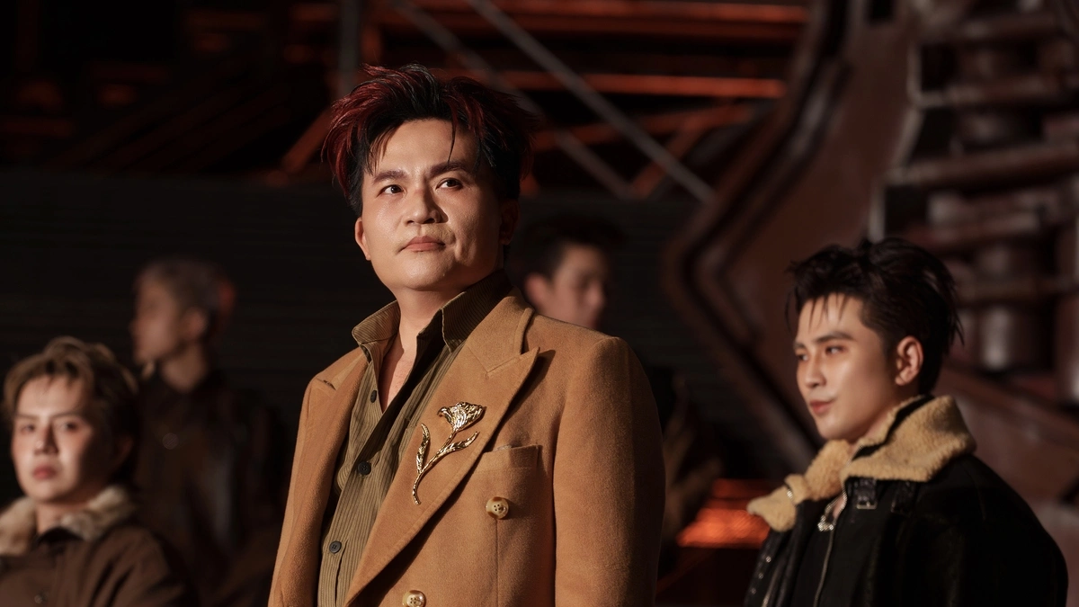 34 Vietnamese Stars Unite for 'Hỏa Tâm' MV, Theme Song for 'Anh Trai Vượt Ngàn Chông Gai 2026'