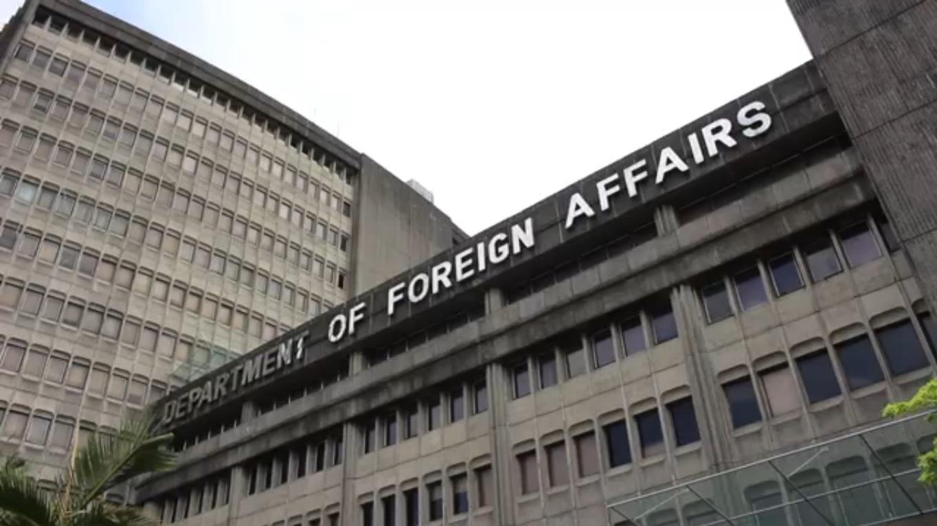 DFA Rejects Ombudsman's Call to Outsource Visa Processing
