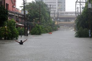 Philippine Senators Demand Flood Control Overhaul Amidst August Storms