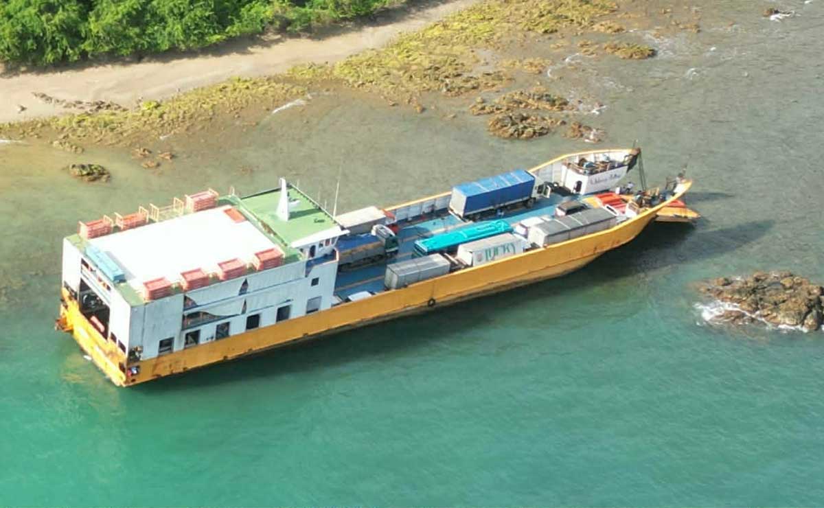 RoRo Vessel Refloated After Grounding Off Occidental Mindoro