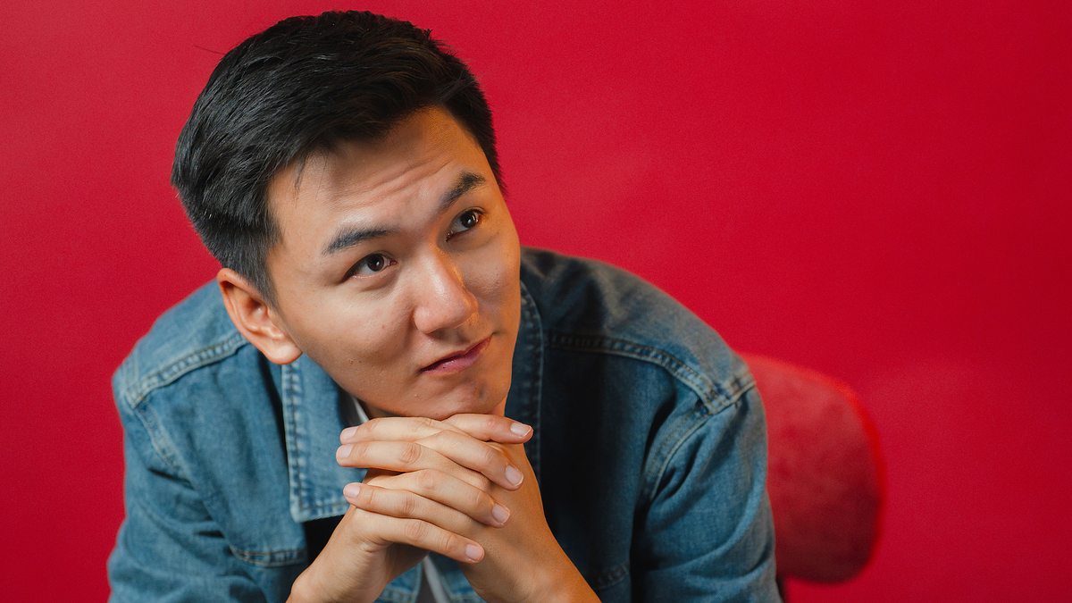 YouTuber Touched by Poor Family's 'Last Rice,' Experiences Vietnam's Warm Hospitality