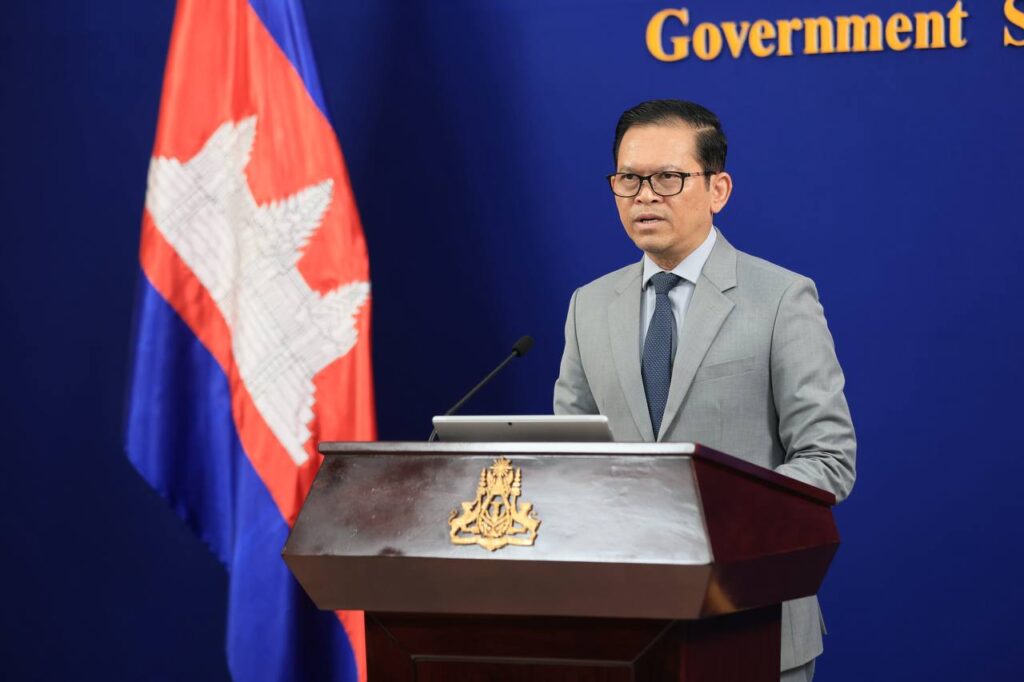 カンボジア、タイに国境での一方的活動停止を要求