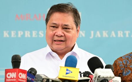 プラボウォ大統領、繊維製品輸入規制の見直し指示 国内産業保護へ
