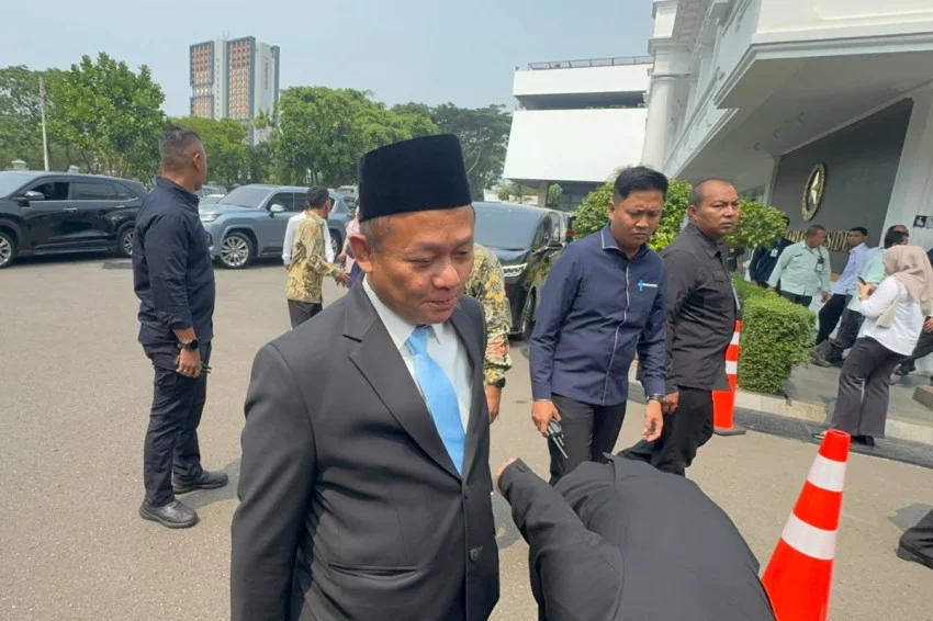 Golkar Party Secretary General Meets President, Discusses Industrial Sector Support