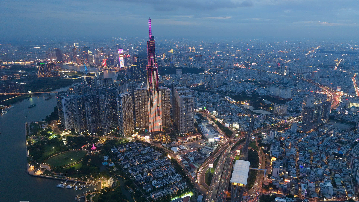 Vietnam Aims for High-Level Socialist State by 2130, Adopts Development Model Reform Resolution