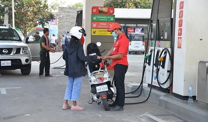 Cambodia Hikes Fuel Prices Amid Global Cost Surge, Tax Relief Continues