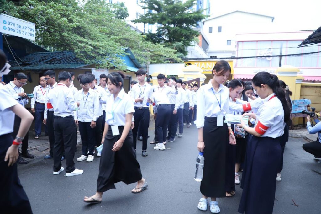 Cambodia Enhances High School Exit Exam Security with New Formats and Strict Oversight