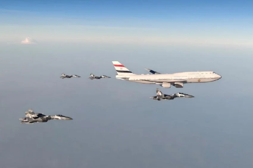 Egypt's Presidential Aircraft Escorted by 6 TNI AU Fighter Jets into Indonesian Airspace