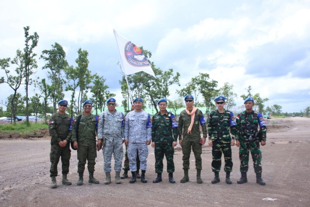 ASEAN Observer Team Inspects Cambodian Displaced Citizens Amidst Thai Military Land Occupation