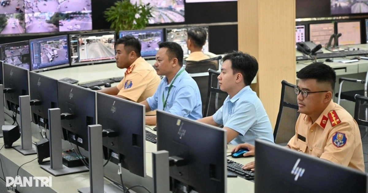 Vietnam Dissolves National Traffic Safety Committee to Streamline Administration