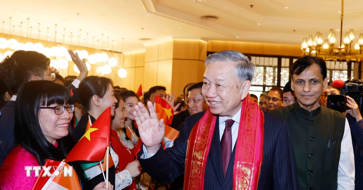General Secretary and President To Lam begins state visit to India