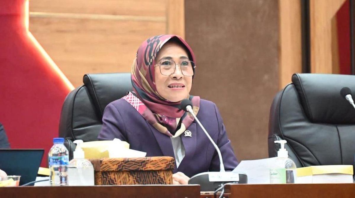 Indonesian Parliament to Summon Ministry Over Establishment of University of the Republic of Indonesia