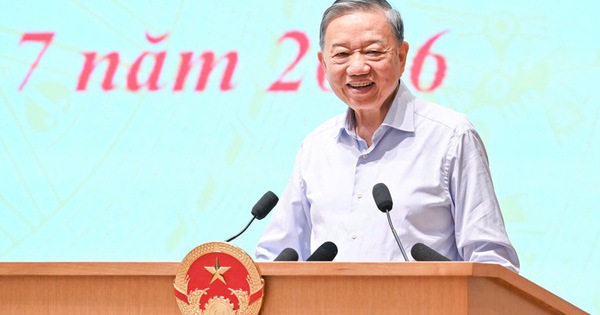 Vietnam's Top Leader Orders Removal of Bottlenecks for Over 10% GDP Growth