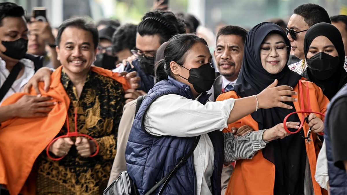 ジョコウィ大統領の学歴疑惑、被告らは和解案を拒否