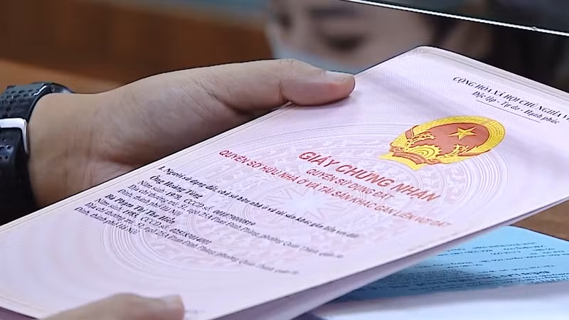 Hanoi Approves "Sổ Đỏ Trao Tay" Project for Faster Land Title Issuance