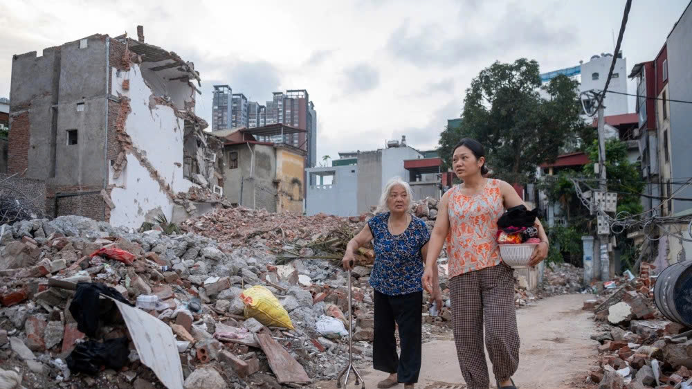 Hanoi Real Estate Market Enters 'Hibernation' Amid High Interest Rates and Urban Planning Pressures