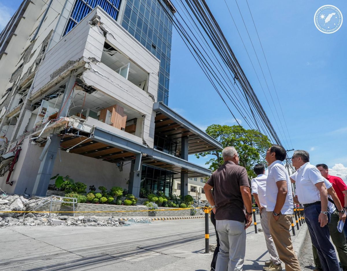 ミンダナオ地震犠牲者遺族へ5万ペソ支援 マニラ首都圏