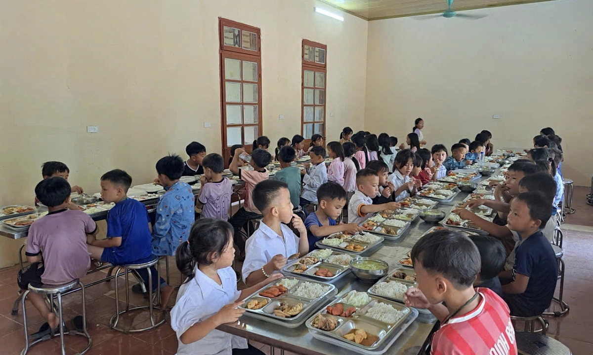 New Classrooms, Libraries Open for Students in Remote Vietnam