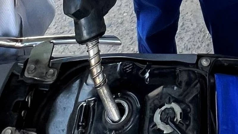 Vinh Long Province Cracks Down on Substandard Fuel Sales, Imposes Over 1.73 Billion VND in Fines