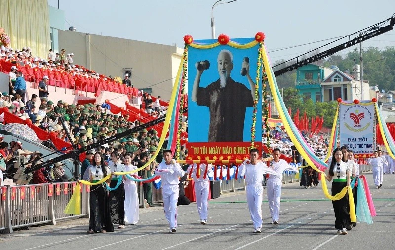Over 12,000 Attend Opening of 12th Dien Bien Province Sports Festival