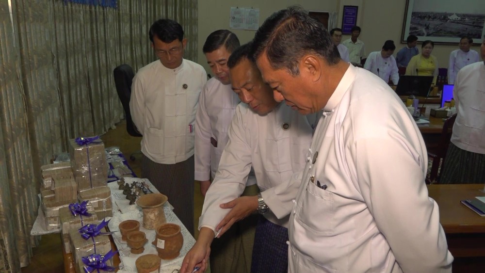 Cultural Heritage : Presentation of Cash Awards and Certificates of Honour