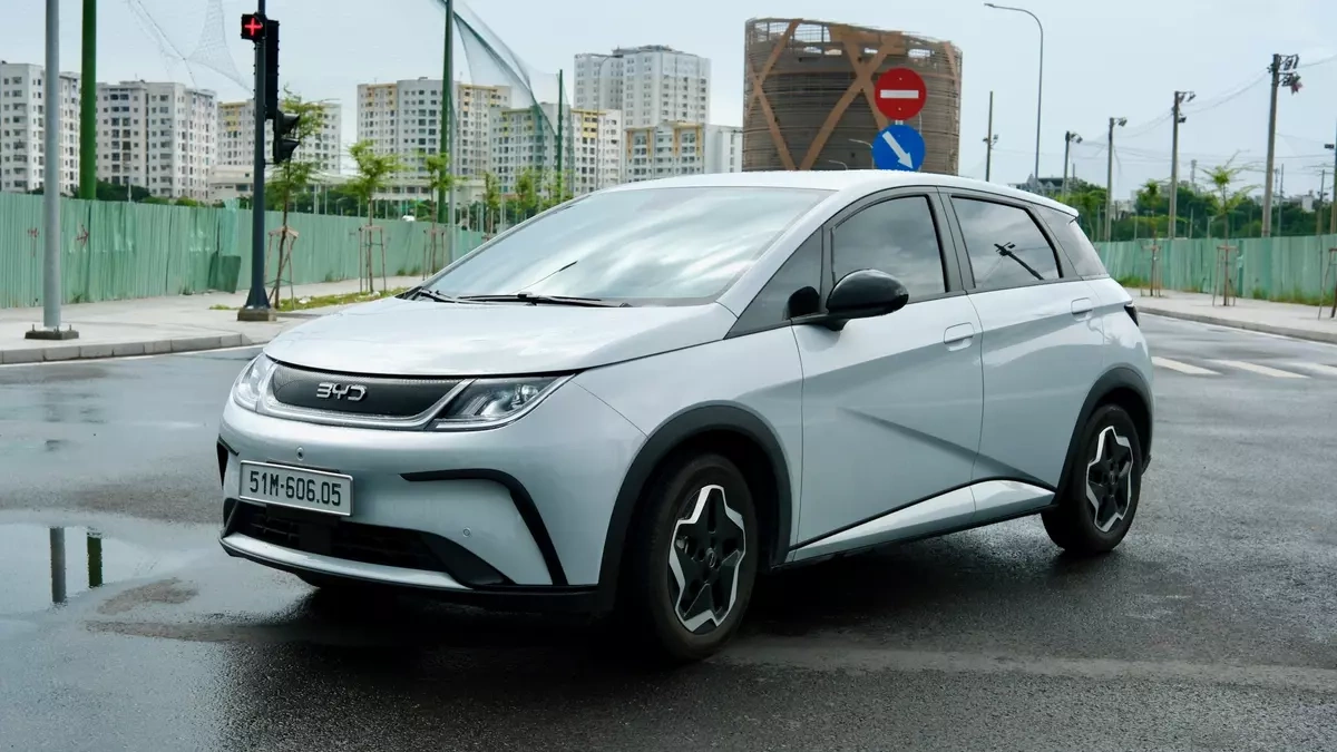 BYD Dolphin EV: A Suitable City Car for Vietnamese Women? Readers Seek Advice