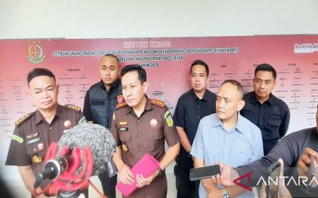 南カリマンタンESDM局員、鉱業許可詐取で逮捕