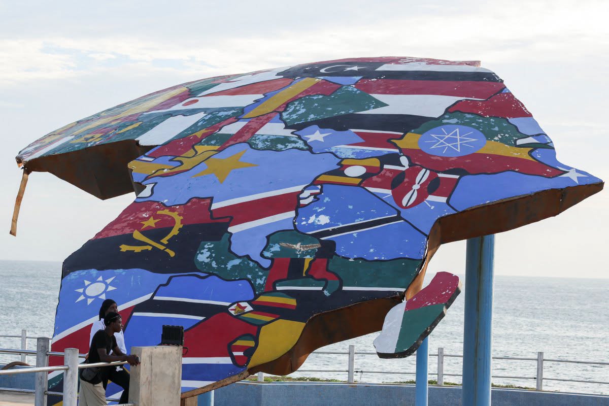 UN Adopts New World Map Correcting African Continent's Size