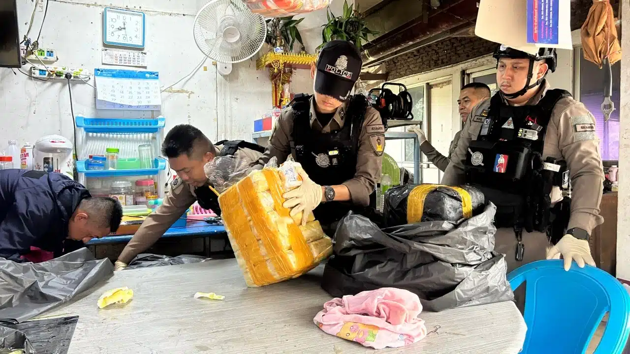 メーサイ迂回路で覚醒剤40万錠を発見、タイ警察が密輸組織の摘発へ
