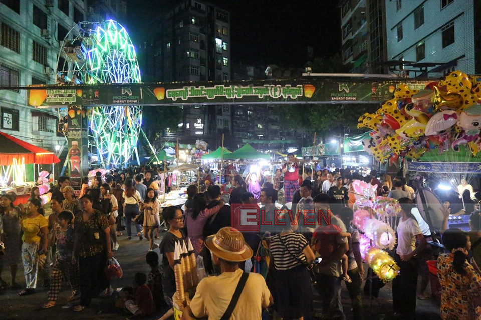 ヤンゴン市名物、ヤェチョー祭りが開幕