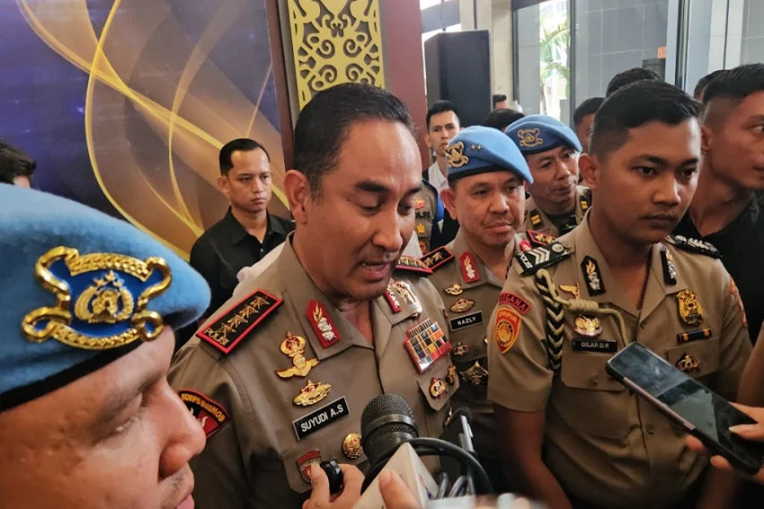 Indonesian Police Chief Orders Nationwide Crackdown on Drug Villages
