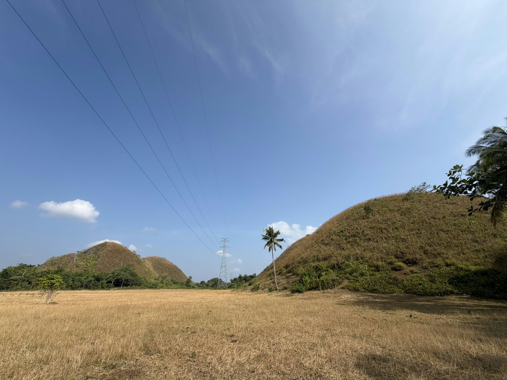 オロンガポ市、危険レベルの猛暑続く 44.8℃を記録