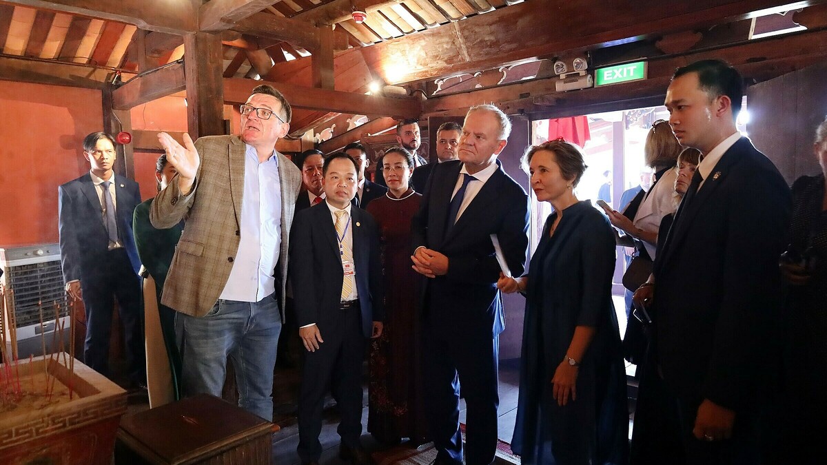 Polish Prime Minister Visits Hoi An Ancient Town, Honors Heritage Preservation Efforts