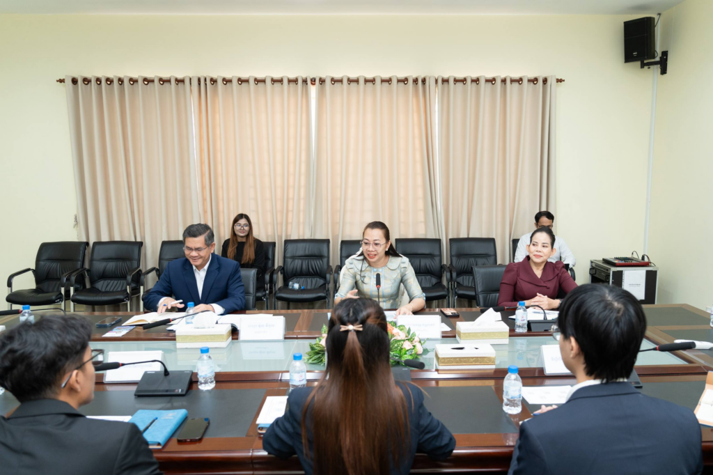 Cambodia Sends 10 Scholars Abroad for Advanced Studies in China, Japan, Korea, France