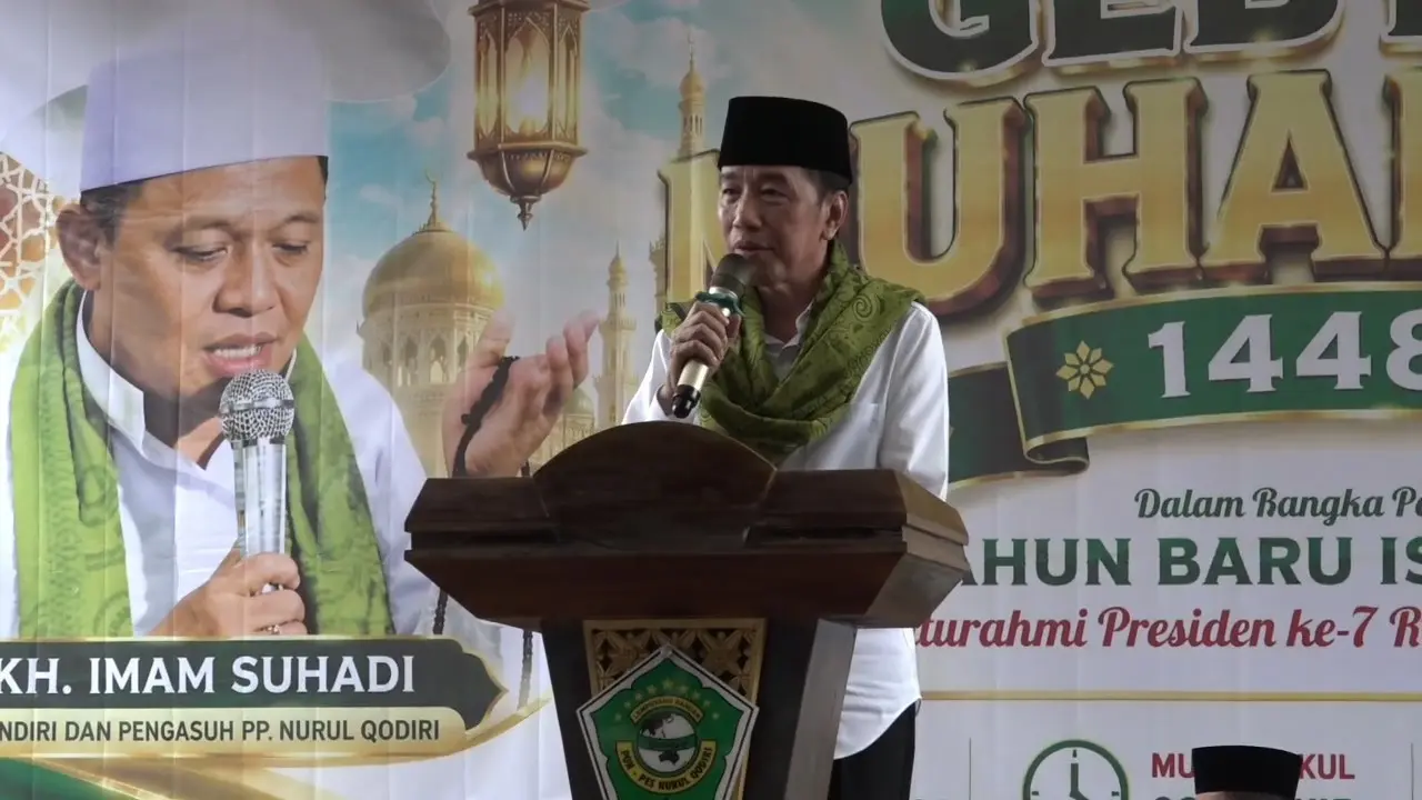 Jokowi Highlights Strong Bond with Residents of His Hometown, Lampung