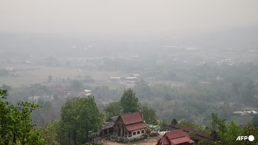 Lawmakers vote to revive clean air bill