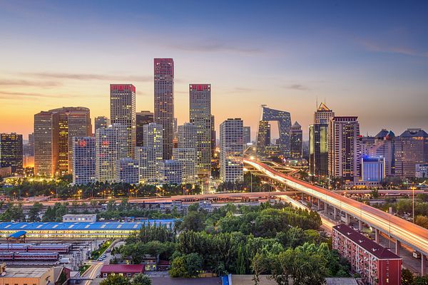 中国、AIインフラに巨額投資 国内ハイテク株に追い風