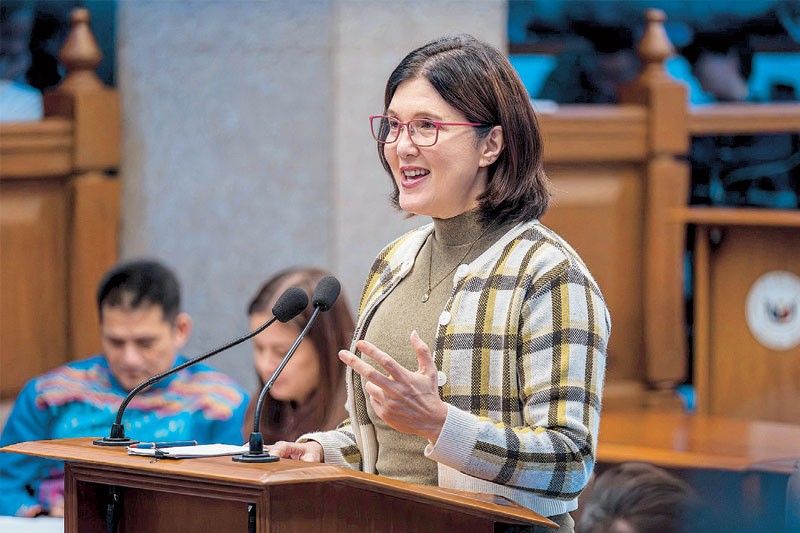 ピラヤノ上院議員、偽情報拡散で倫理訴訟