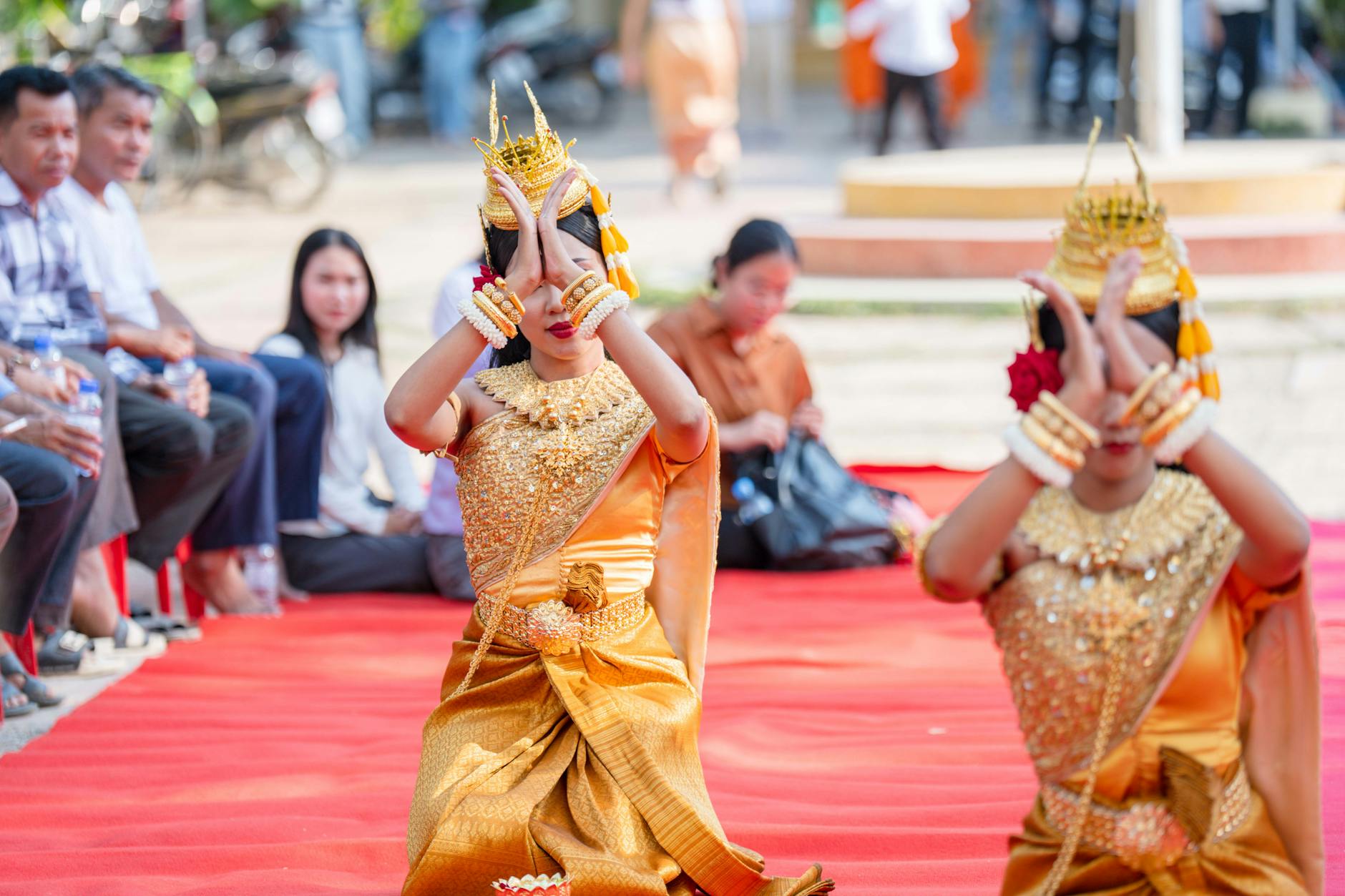 Cambodia's Tourism Minister Highlights Chinese Tourism, Investment as Key to Future