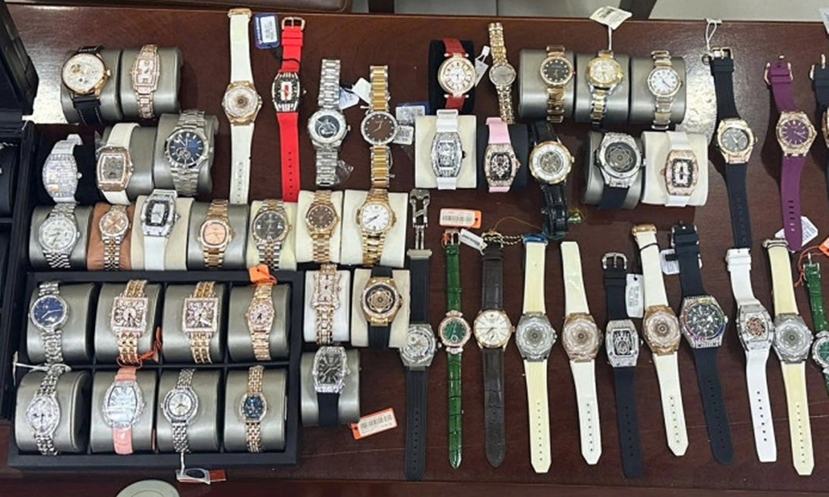 Fake luxury watches sold for up to $1,330 each busted in Vietnam