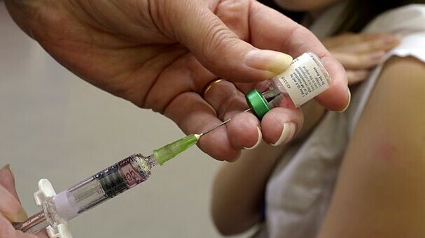 Chinese Father's High-Cost Growth Hormone Therapy for Daughter Sparks Debate