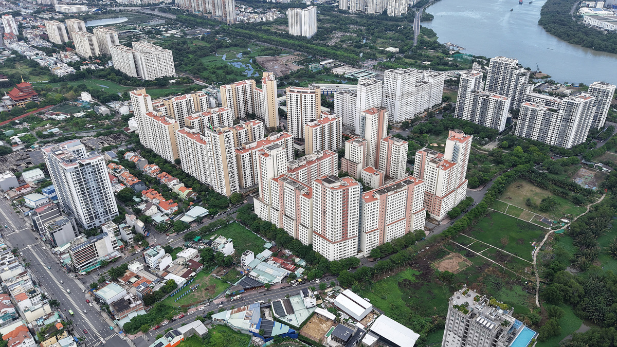Ho Chi Minh City Proposes Authority to Set Price Ceilings for Affordable Commercial Housing