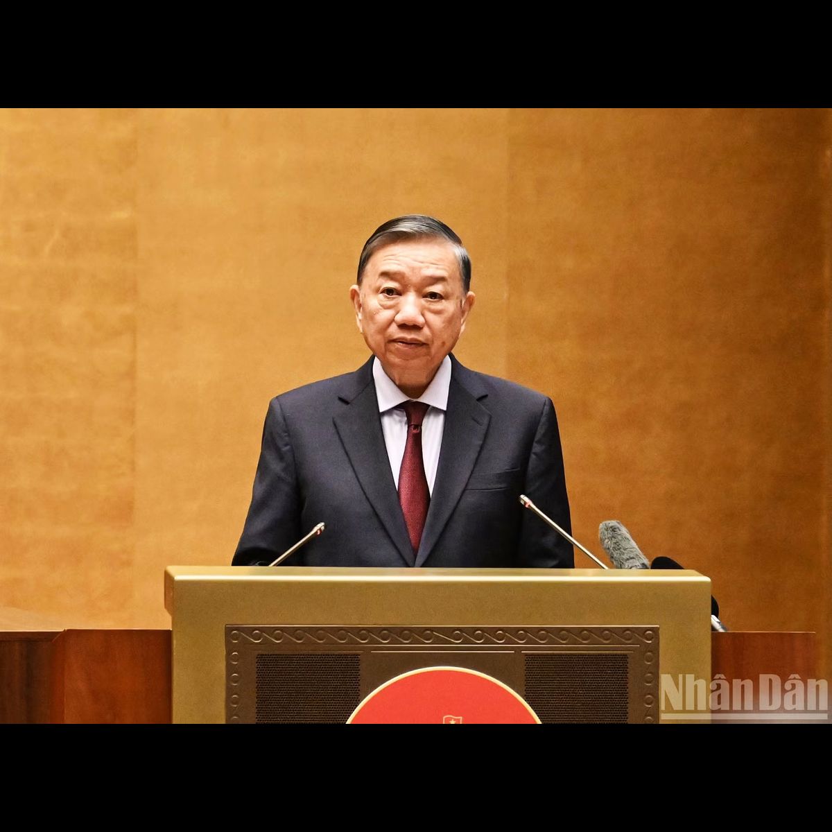 Vietnam Communist Party Directs Thorough Implementation of Central Committee's 3rd Plenum Resolutions