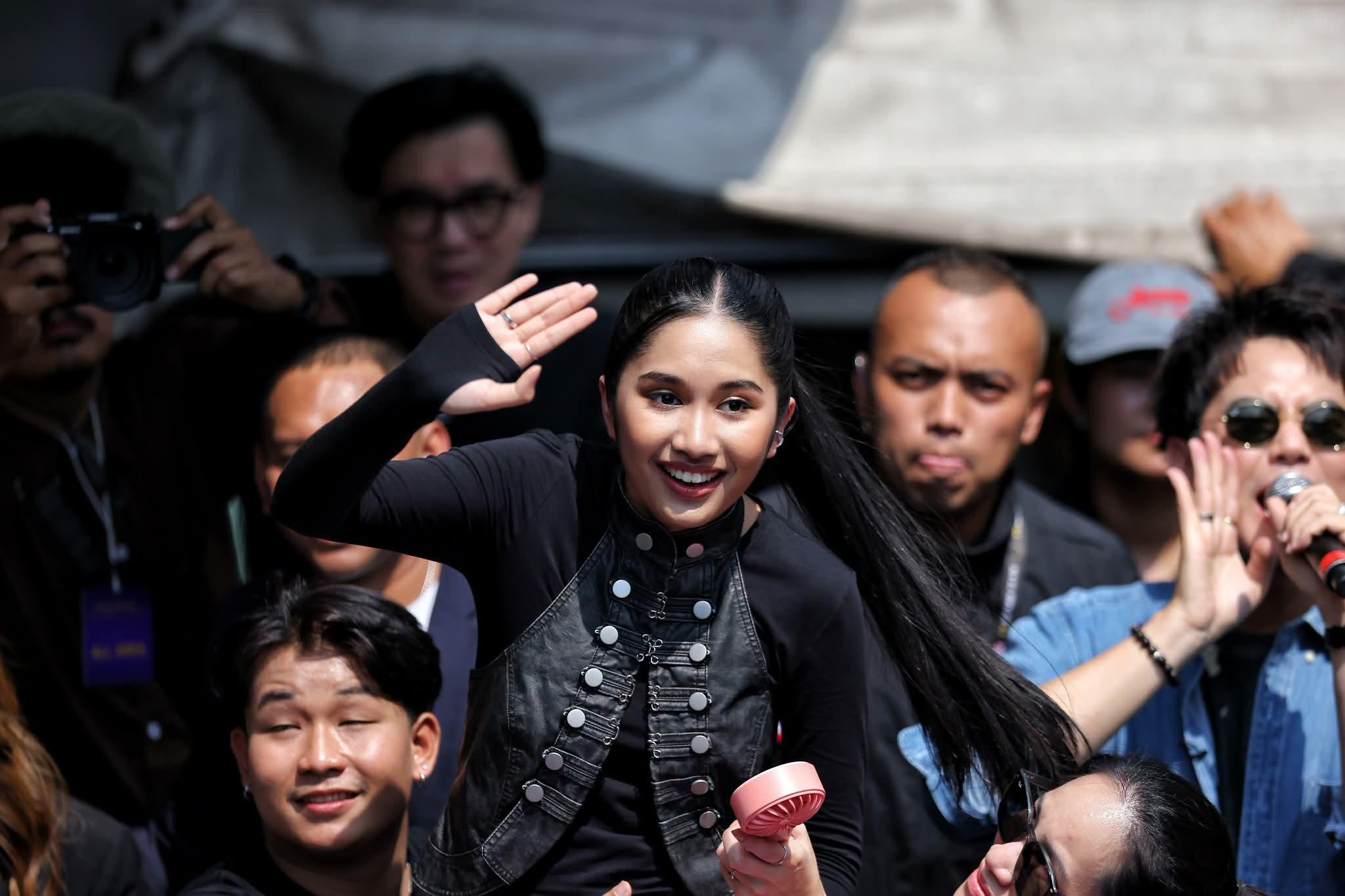 Bangkok Welcomes America's Got Talent Winner Nene Royal with Grand Parade