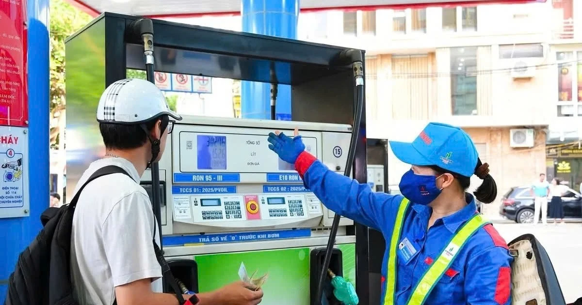 Vietnam Gas Prices Rise, Fueling Cost of Living Concerns