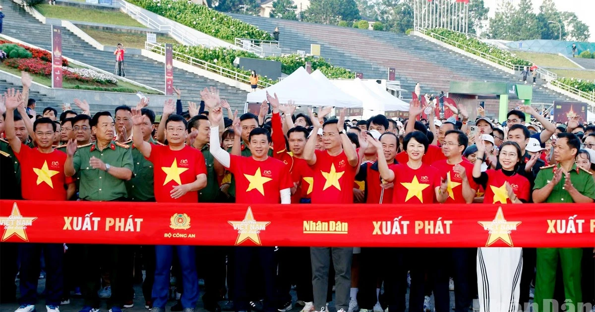 Lam Dong Province Ensures Full Participation in National 'Step Forward with Vietnam' Campaign