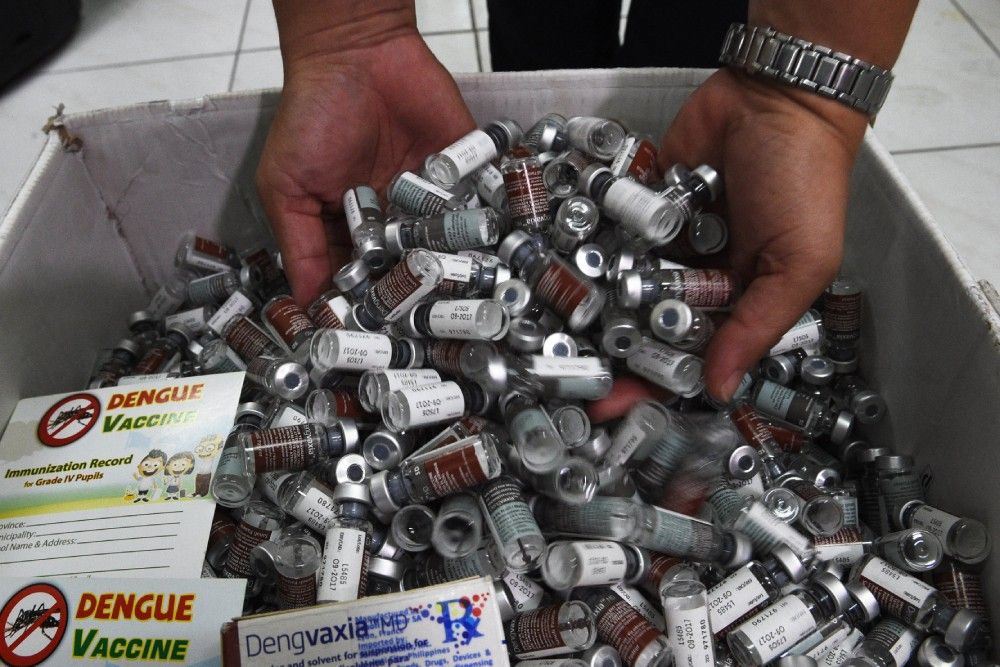 Viral Anti-Vax Posts Undermine Philippine Vaccination Drive