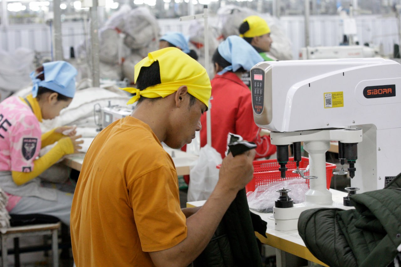 Cambodia: Modest Minimum Wage Hike Expected, Workers Content with Wages Higher Than Regional Peers