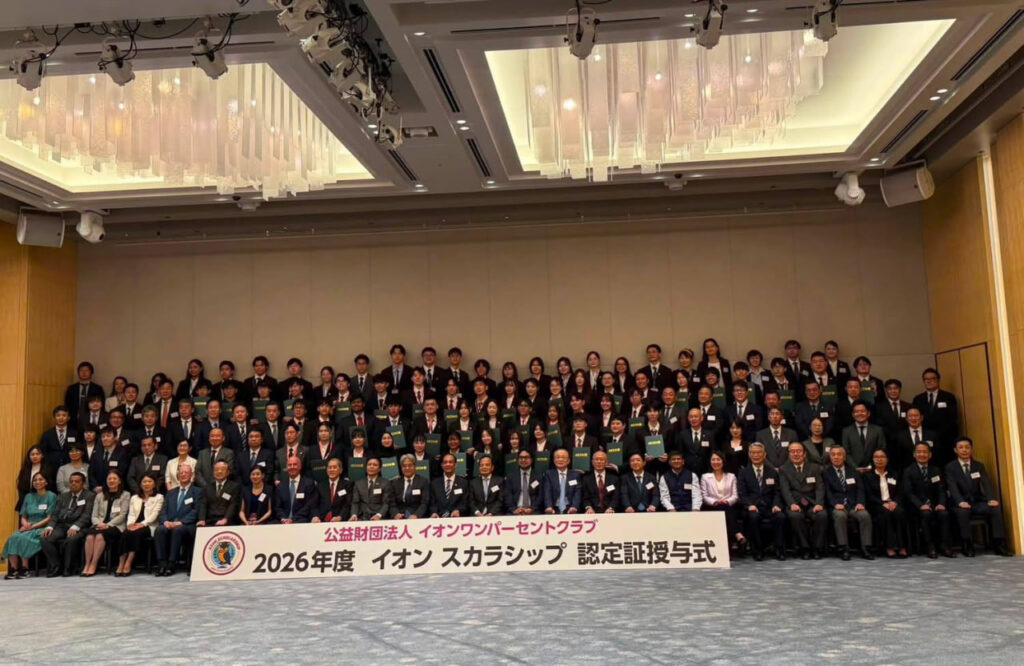 カンボジア大使、日・カンボジア友好の架け橋となる奨学金事業を称賛